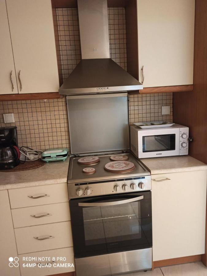 Safe & Cool Apartment 伊拉克利翁 外观 照片