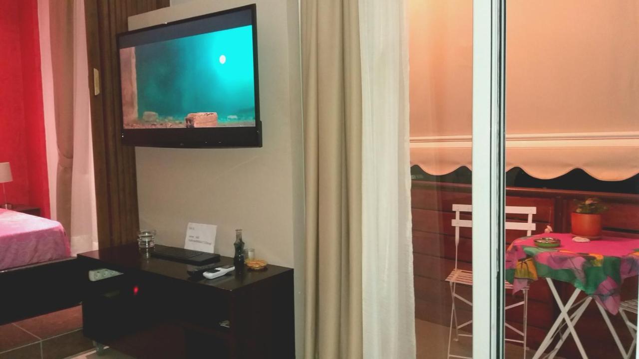 Safe & Cool Apartment 伊拉克利翁 外观 照片