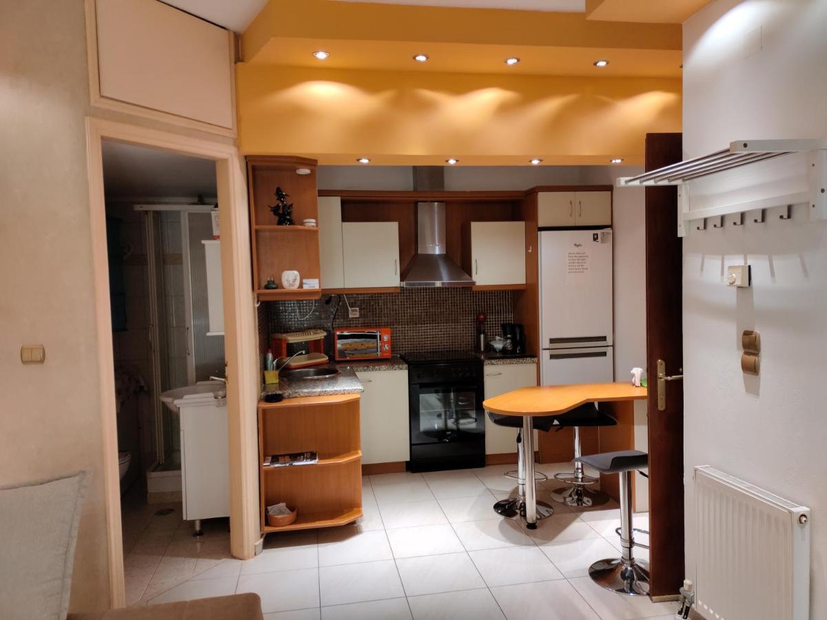 Safe & Cool Apartment 伊拉克利翁 外观 照片