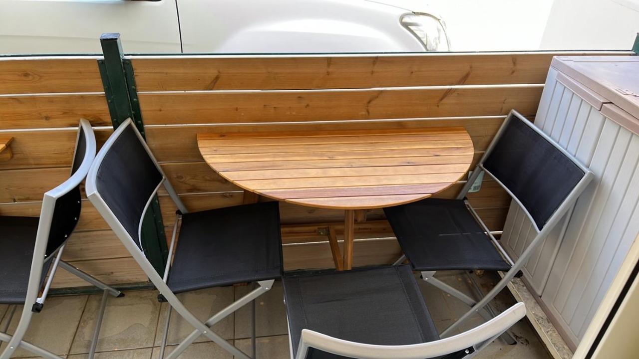 Safe & Cool Apartment 伊拉克利翁 外观 照片